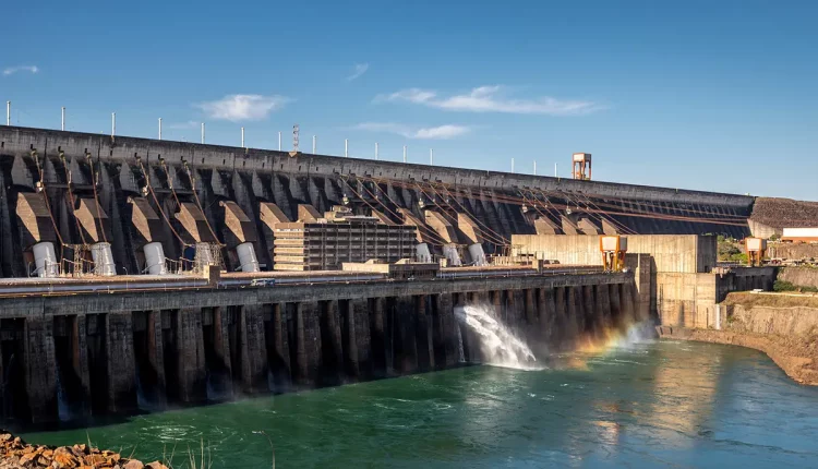 itaipu empresa