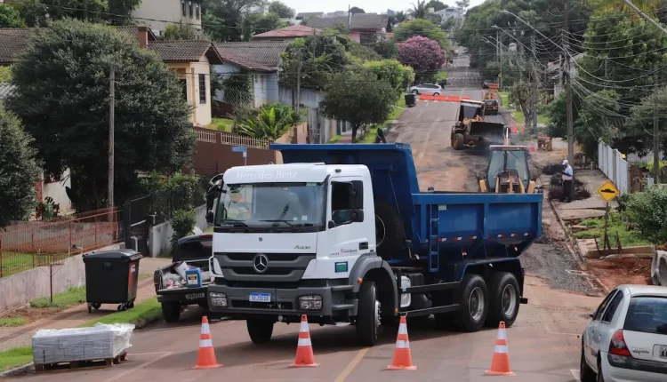 obras rua tapir