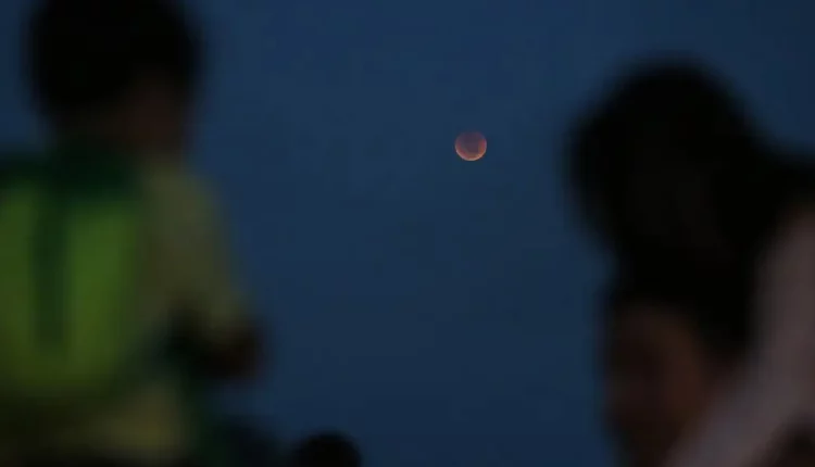 eclipse lunar