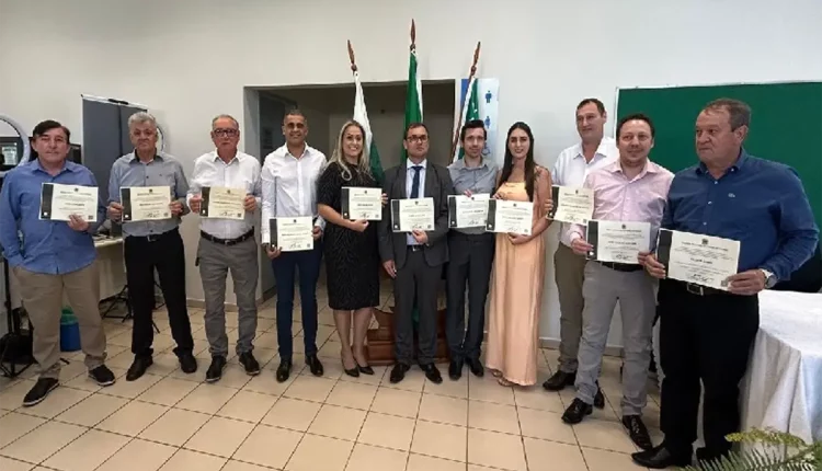 diplomados de itapejara d'oeste