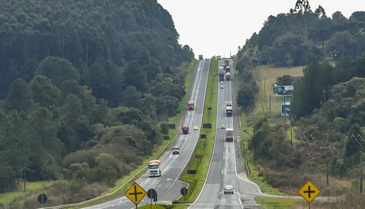 Piraí do Sul, PR 151, entre Ponta Grossa e Sengés, no trecho em Piraí do Sul