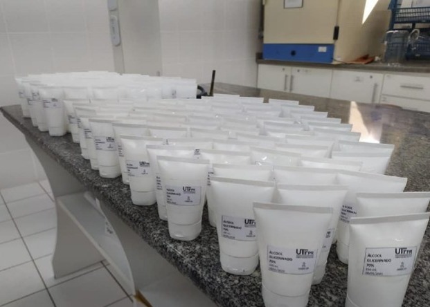UTFPR de Beltrão doa produção de álcool em gel para Associação ...