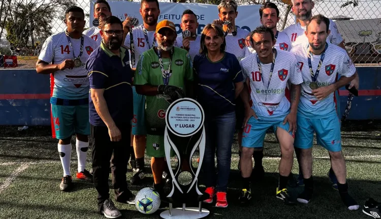 Futebol e talento local marcaram o Torneio Municipal de Futebol Sintético 2023, realizado neste domingo 17 de setembro no Largo da Liberdade