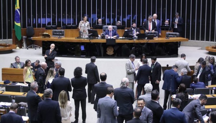 plenario camara dos deputados